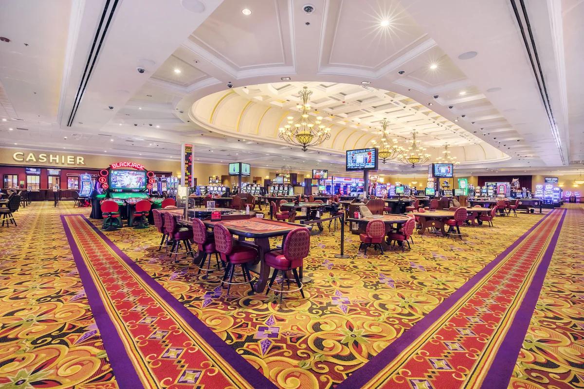 Casino Queen Hotel Overview